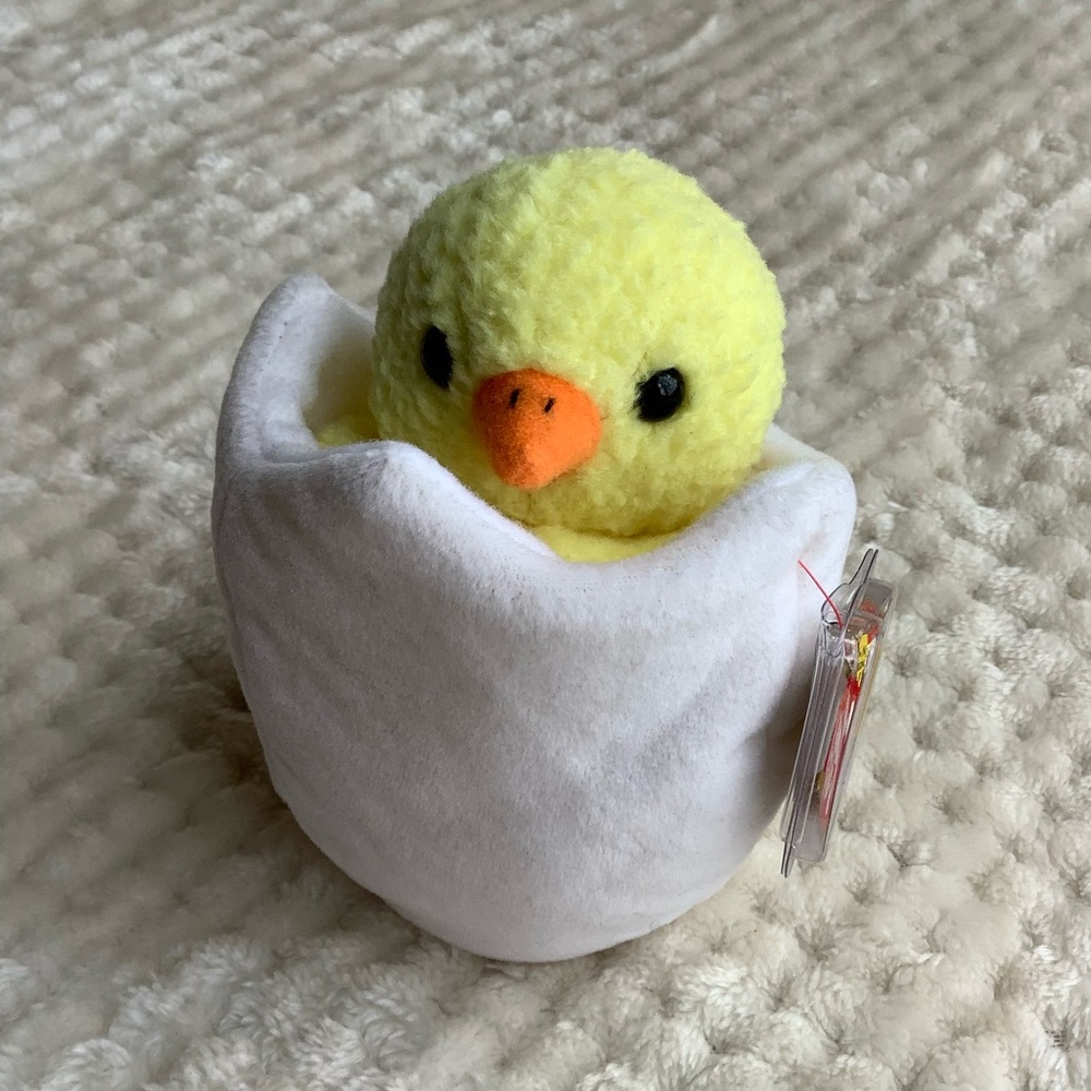 Ty Beanie Baby Eggbert Chick in Egg 5in Plush Hang Tag and Protector 🐣